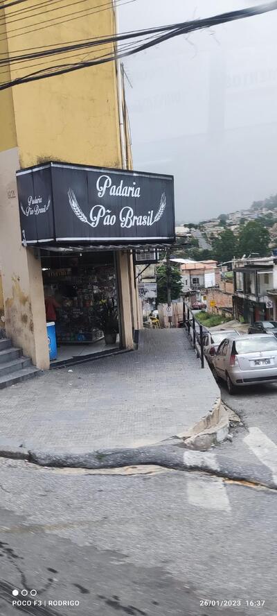 A publicidade mostra informações sobre o Padaria Pão Brasil