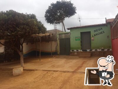 a área exterior é uma característica importante do Lanchonete Dona Nega