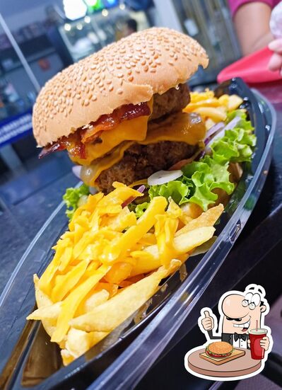 Peça um hambúrguer no BAKANAS BURGER