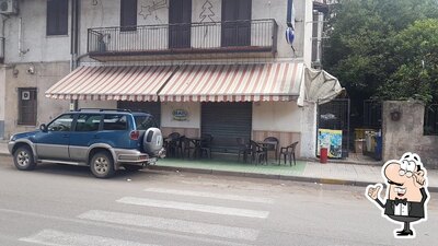 Dai un'occhiata agli interni di Bar Castelluccio