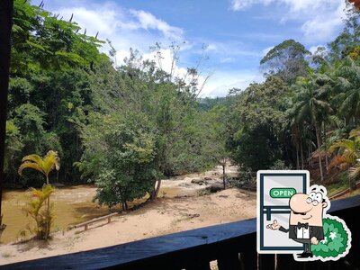 Veja imagens do exterior do Pousada e Camping Prainha