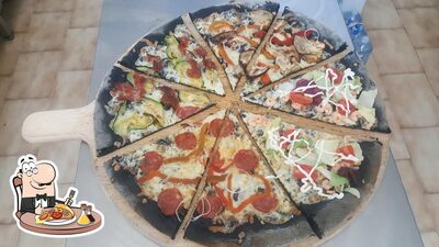 A Bar Di Monte, puoi prenderti una bella pizza