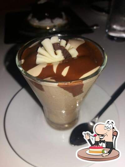 Non scordarti di provare un dessert al caffè bar Twigacafè