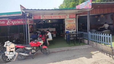 Check out how Mental Paratha looks outside
