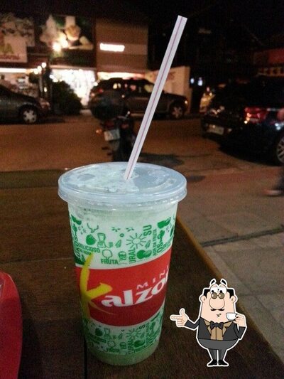 Você pode desfrutar de uma bebida do menu