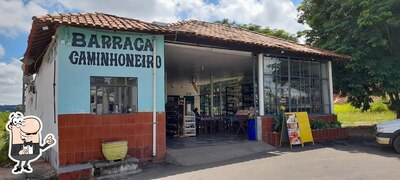 Veja o exterior do Barraca do Caminhoneiro