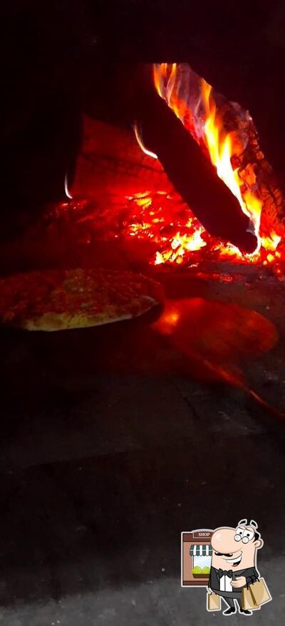o exterior é uma característica importante do Pizzaria Laguna
