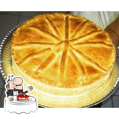 Não esqueça de experimentar uma sobremesa no Tortas e Delícias