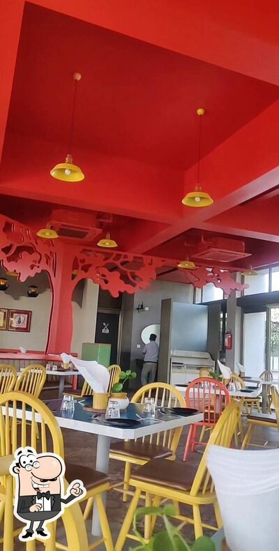 The interior of Eatlicious