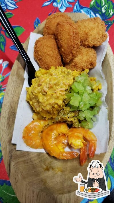 Platos en Acarajé da Ires