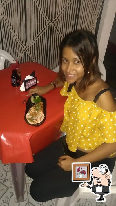 O interior do Aldeia Sushi Delivery
