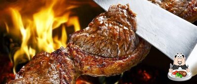 Pratos de carne são disponibilizados no Restaurante Sabor de Goiás