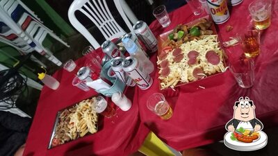 Comida em Bar do Quincas