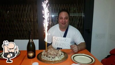 Puoi ordinare un drink dal menu