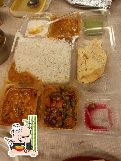 Food at Kanha Bhog