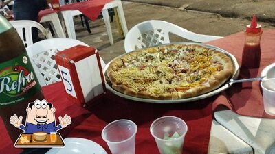 Platos en BELL LANCHES & PIZZARIA Fast Food Service