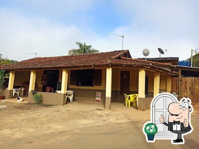 O exterior do Bar do Dinho