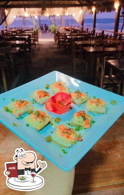 Platos en Restaurante Akzo Beach