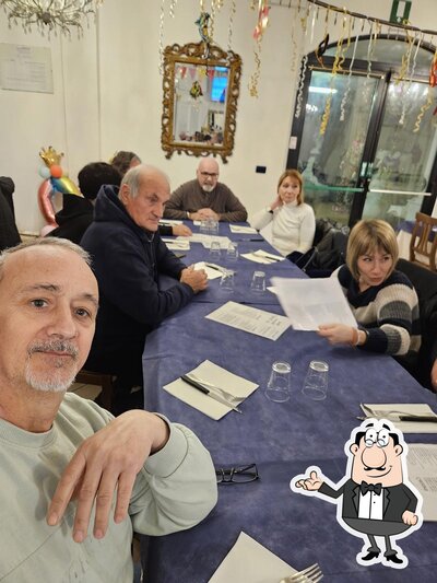 Dai un'occhiata agli interni di Ristorante Pizzeria Zeno