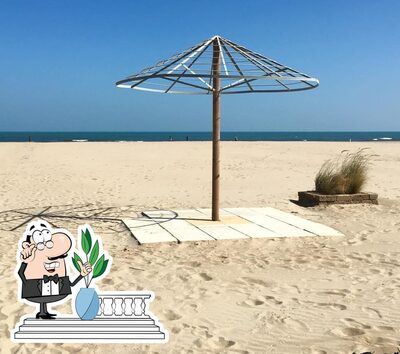 Curiosa tra l'area esterna di Sabbia Bianca Rimini Ristorante