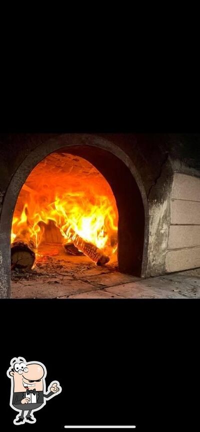 Gli interni di Pizzeria Clemente Carloforte