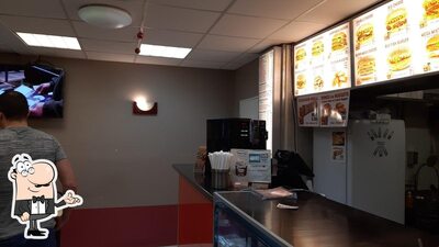 Découvrez l'intérieur de Forêt Burger
