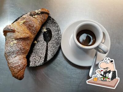 Platti al Caffe Roma