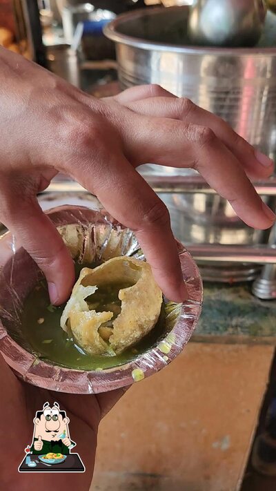 Food at Mukesh Chaat Bhandar