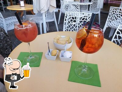 Goditi un drink al ristorante Gelateria Romea - Il Gelato con Amore
