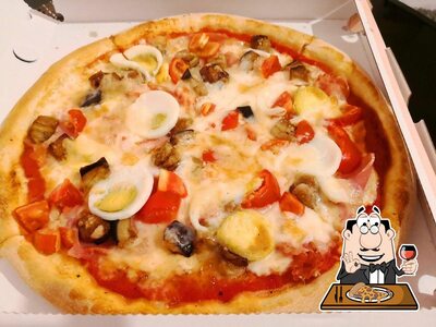 Prova una pizza al ristorante Pinocchio Pizzeria