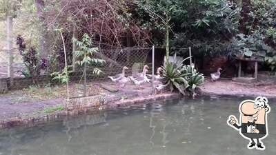 Veja a parte externa do Restaurante e Lanchonete Roda d'Água