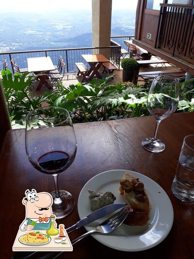 Platos en Horizontes Restaurante