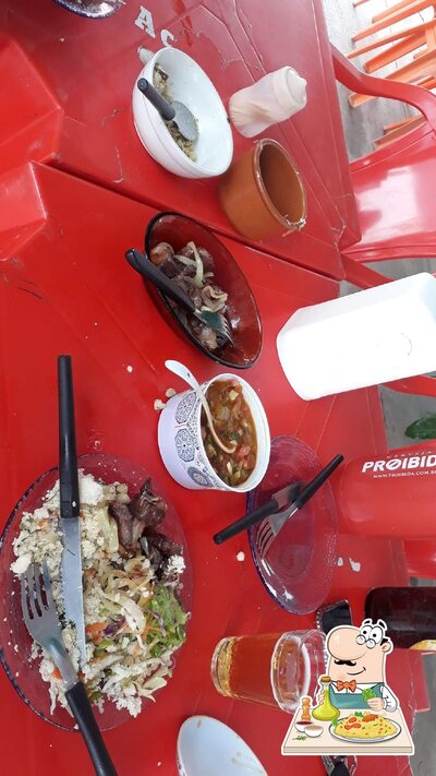 Platos en Churrasqueira Ricardo Drink's