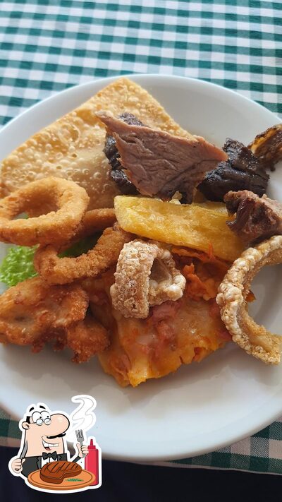 Escolha pratos de carne do menu