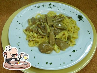Platti al ristorante zampi