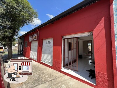 Descubra a área externa do FRANGO BOM Assados e CIA