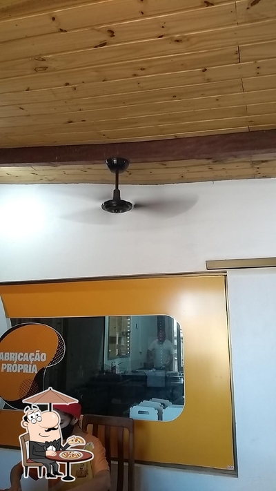 Você pode espairecer no exterior Kade Salgados