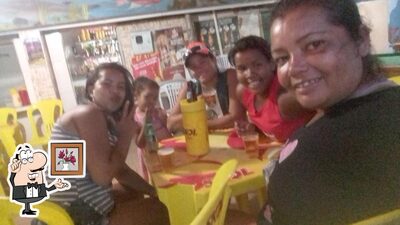 Veja imagens do interior do Bar Da Cida e do Nego