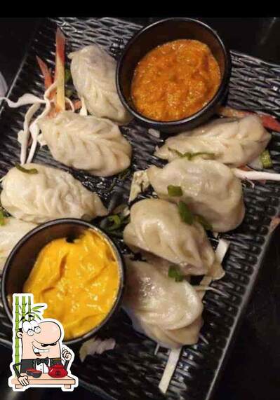 Meals at Chalu Chinese Express