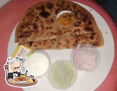 Try out pizza at Murthal Paratha