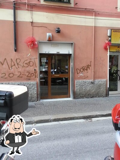 Siediti a un tavolo di Bar GP4