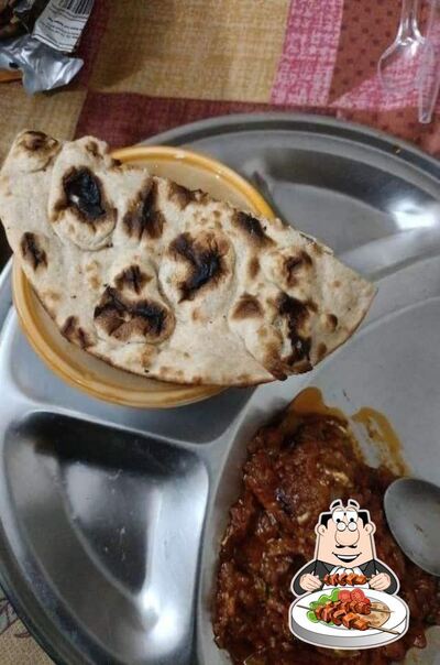 Food at MUSTAFA CHICKEN CORNER