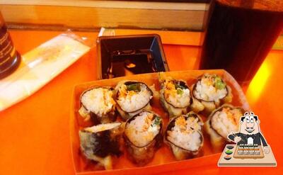Escolha diversas opções de sushi