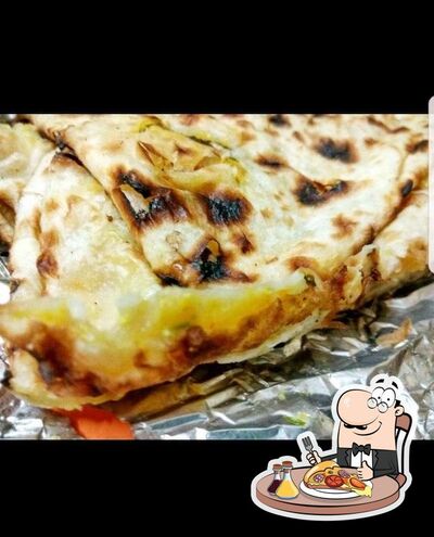 Pick pizza at Captain Bill$ Deliverz