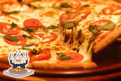 Peça diversos estilos de pizza