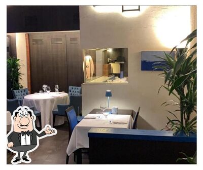 Siediti a un tavolo di Piro - Osteria di Pesce