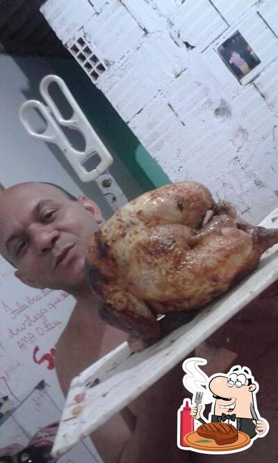 Vem Ki tem Frango Assado oferece refeições de carne
