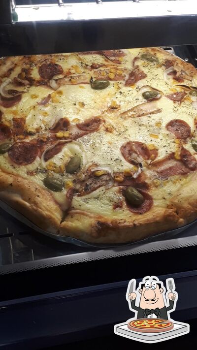 Consiga pizza no Panificadora Tradição