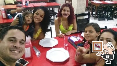 Veja imagens do interior do La Pizza