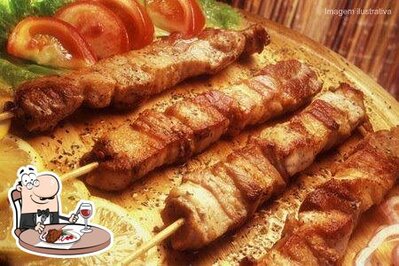 Peça refeições de carne no Nego drinks